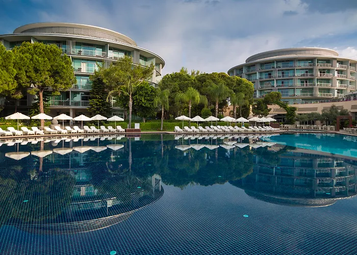 Calista LuxuryResort Hotel